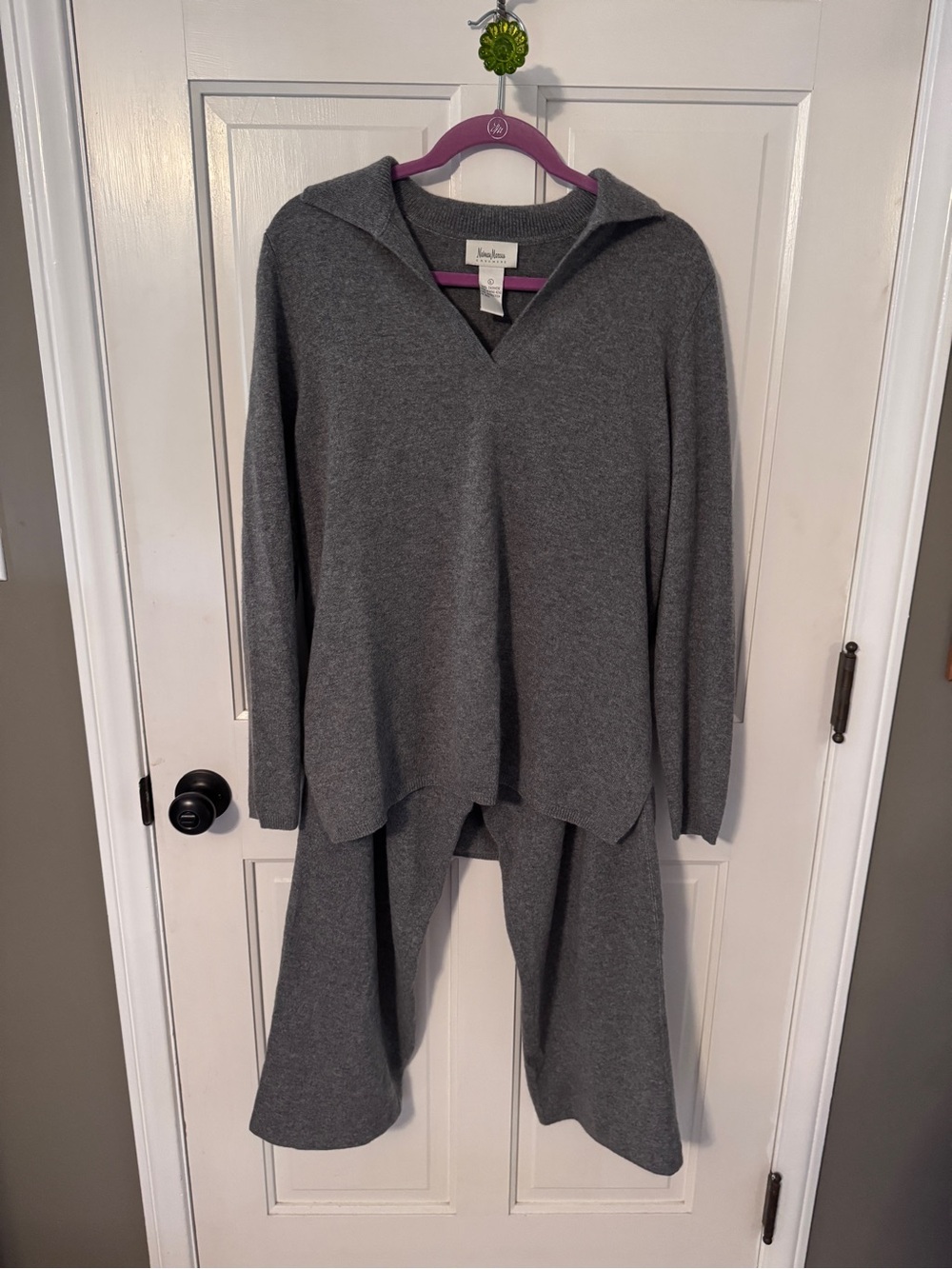 Neiman Marcus 100% Cashmere Lounge Set